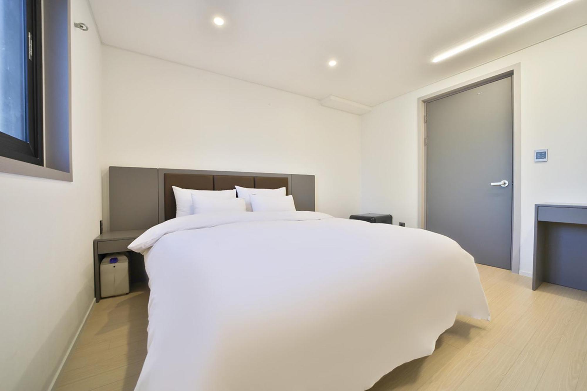 Green B Hotel Busan Seomyeon Екстер'єр фото
