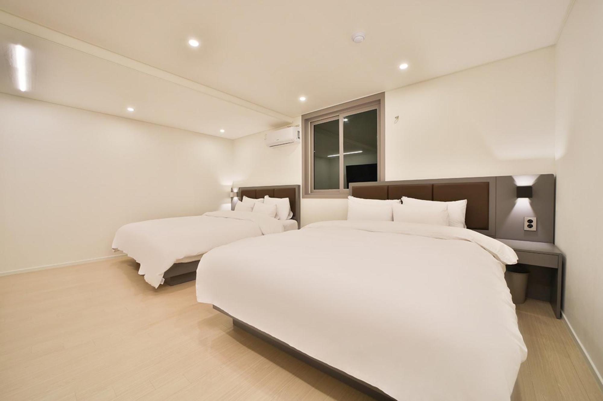 Green B Hotel Busan Seomyeon Екстер'єр фото