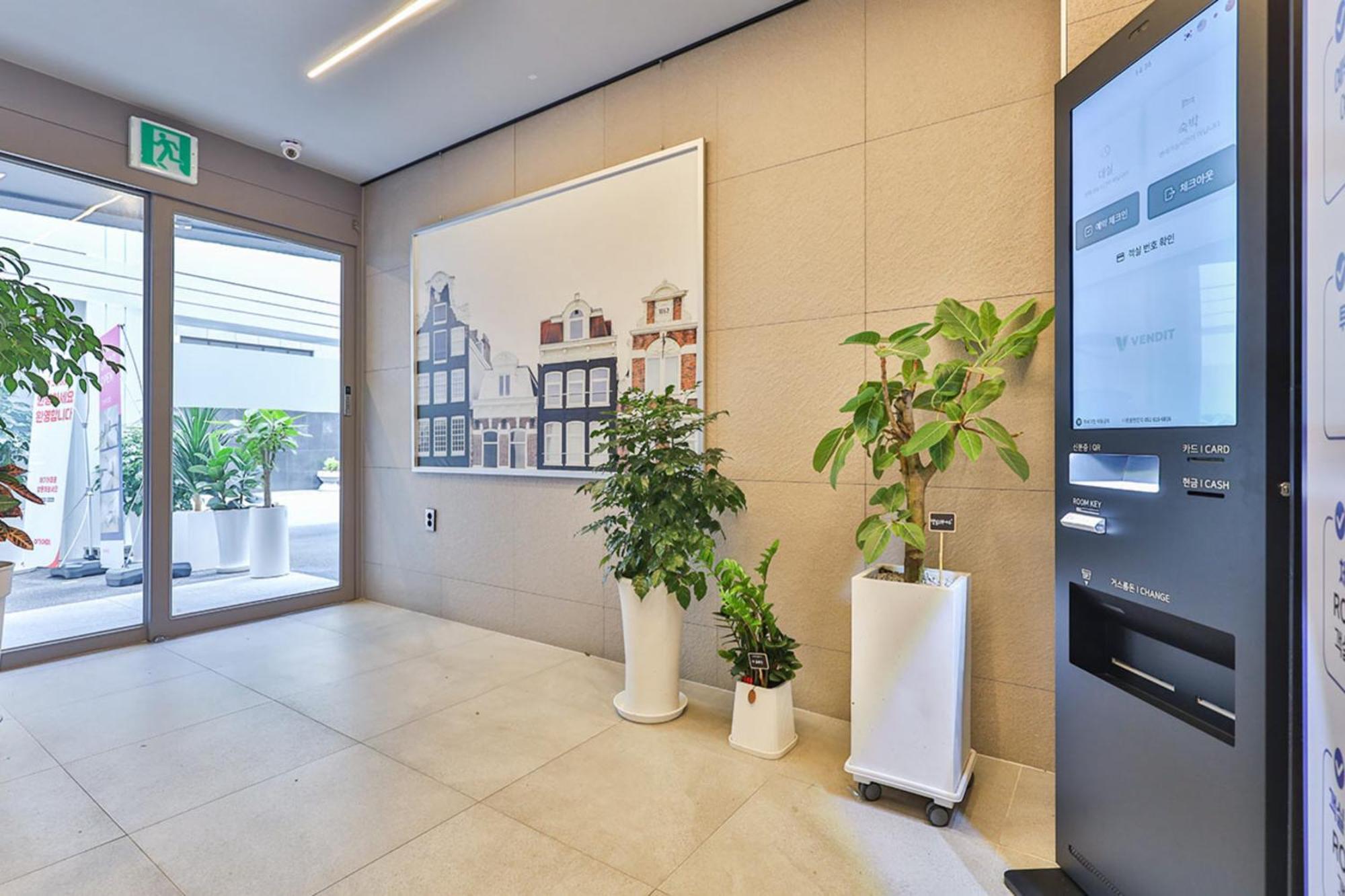 Green B Hotel Busan Seomyeon Екстер'єр фото