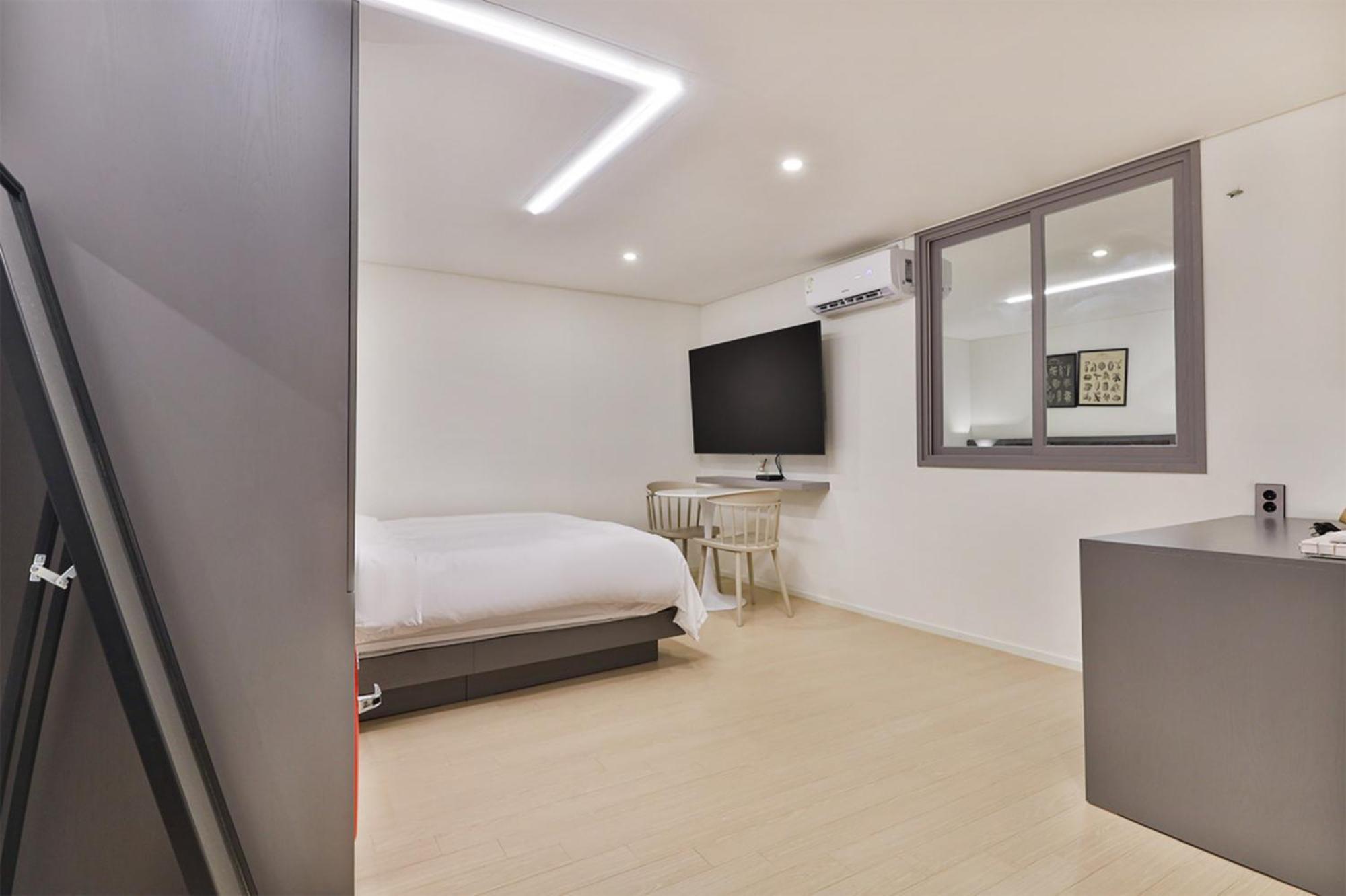 Green B Hotel Busan Seomyeon Екстер'єр фото