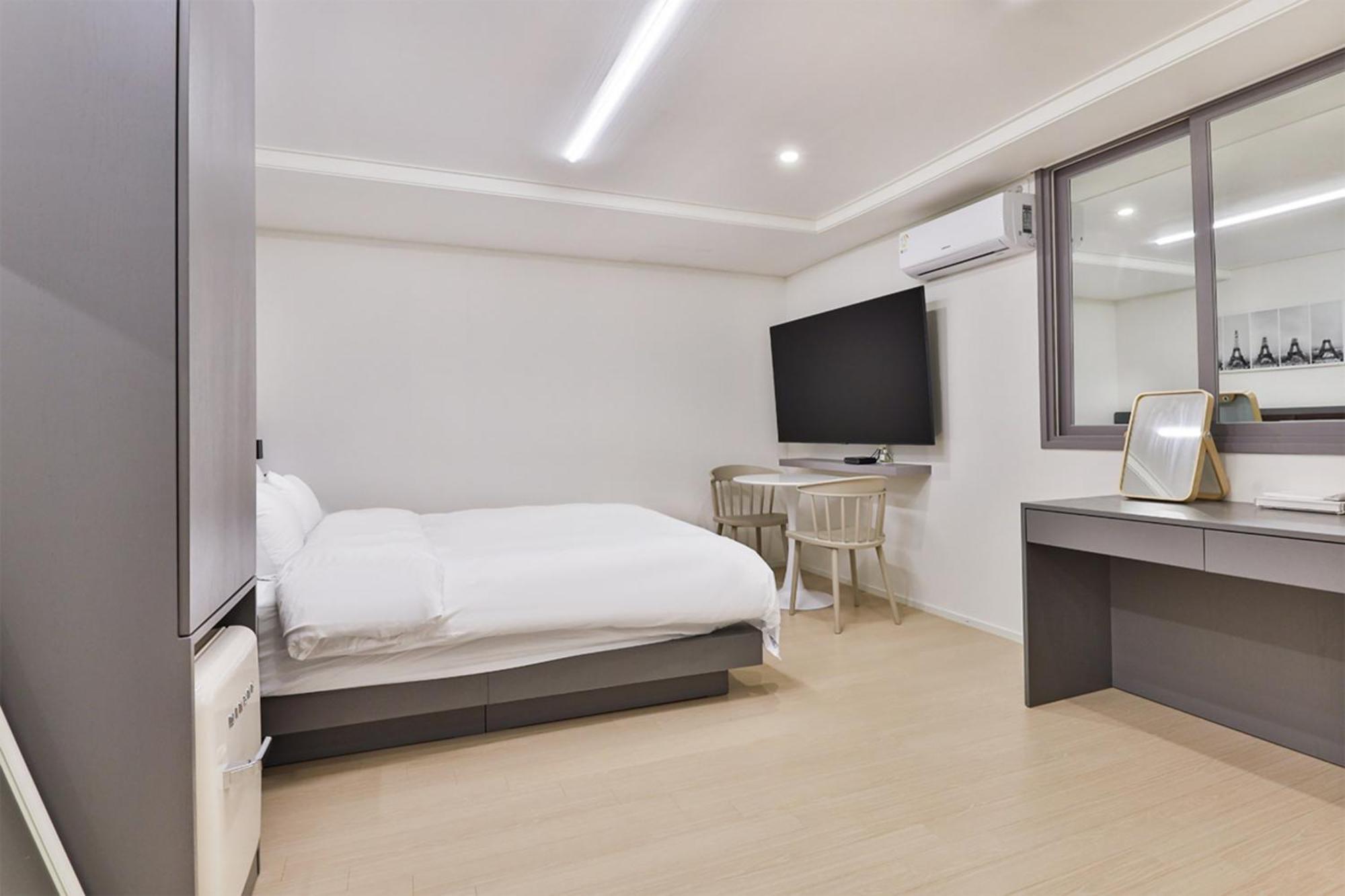 Green B Hotel Busan Seomyeon Екстер'єр фото